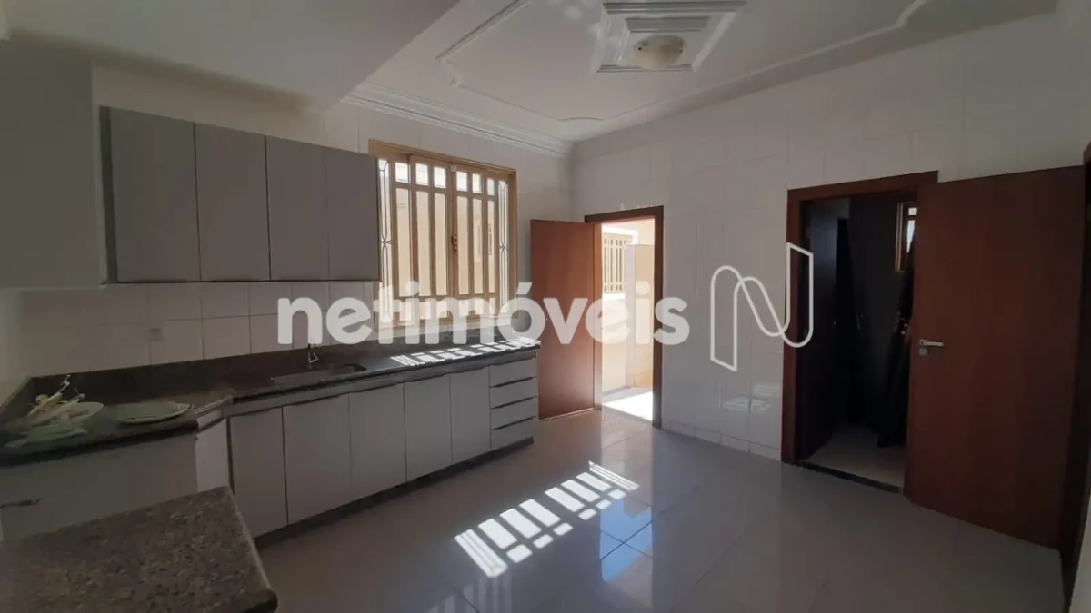 Casa para Venda com 3 quartos no bairro Ibituruna