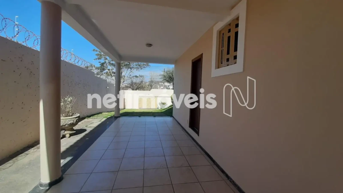 Casa para Venda com 3 quartos no bairro Ibituruna