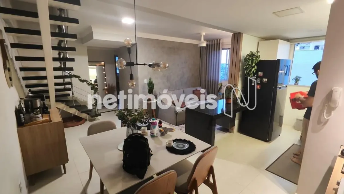 Apartamento para Venda com 2 quartos no bairro Morada do Sol