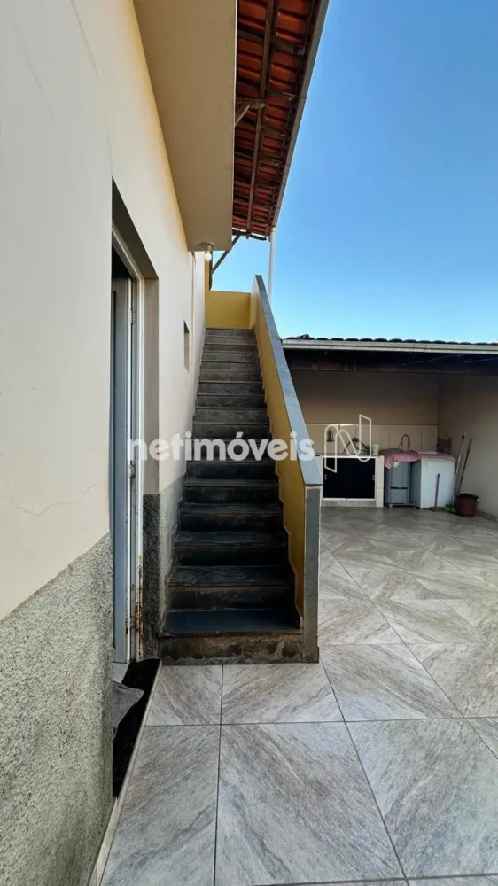 Casa para Venda com 3 quartos no bairro Morrinhos