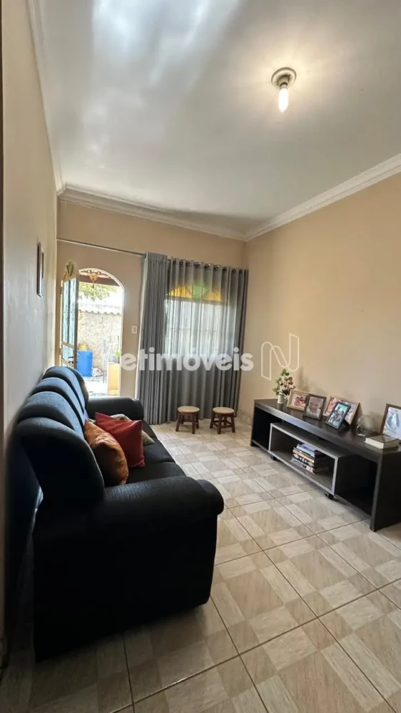 Casa para Venda com 3 quartos no bairro Morrinhos