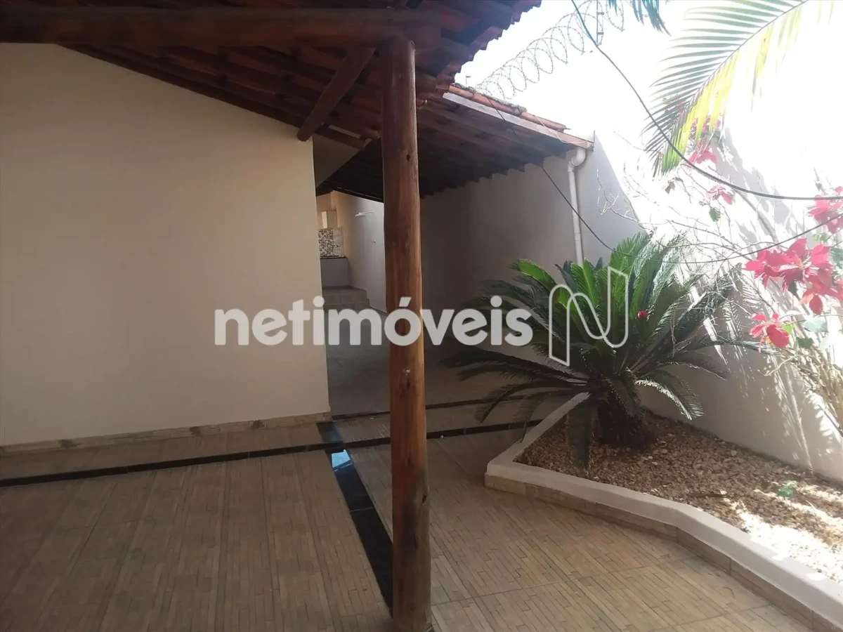 Casa para Venda com 5 quartos no bairro Planalto