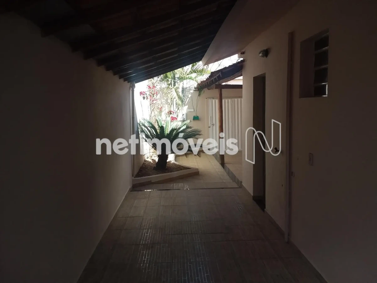 Casa para Venda com 5 quartos no bairro Planalto