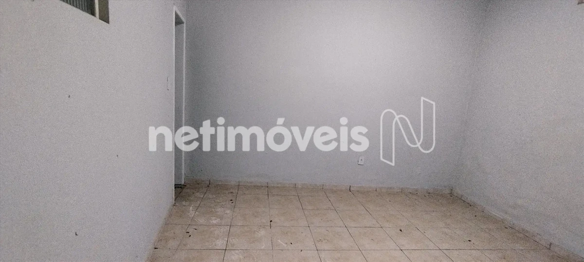 Prédio para Venda com 4 salas no bairro Centro em Montes Claros