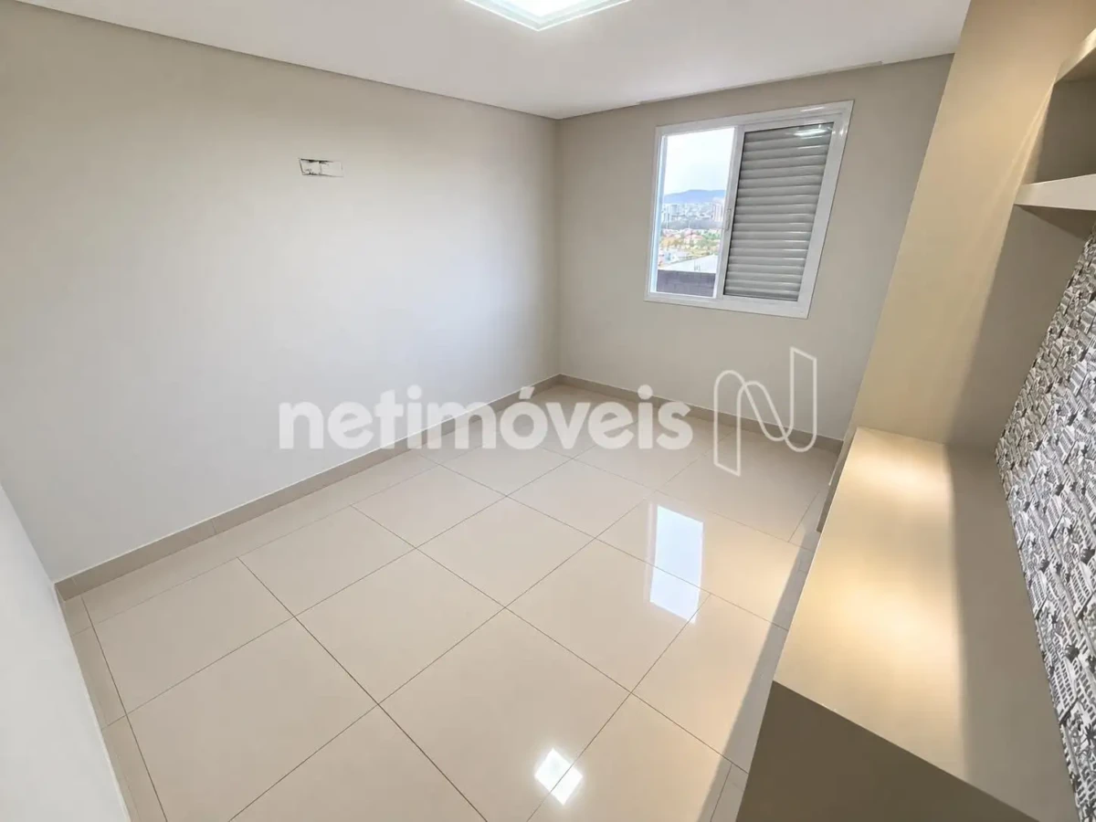 Apartamento para Venda com 3 quartos no bairro Ibituruna