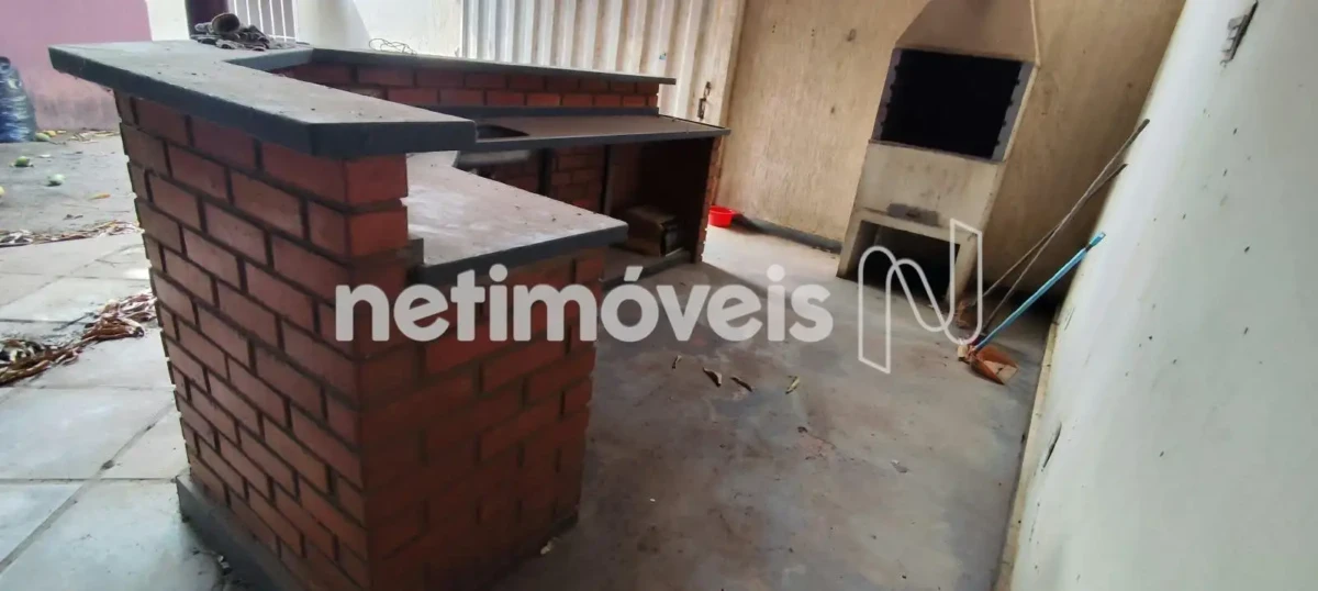 Casa para Venda no bairro Cândida Câmara