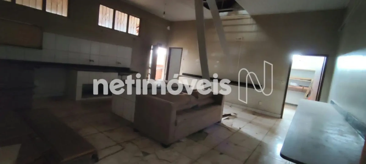 Casa para Venda no bairro Cândida Câmara