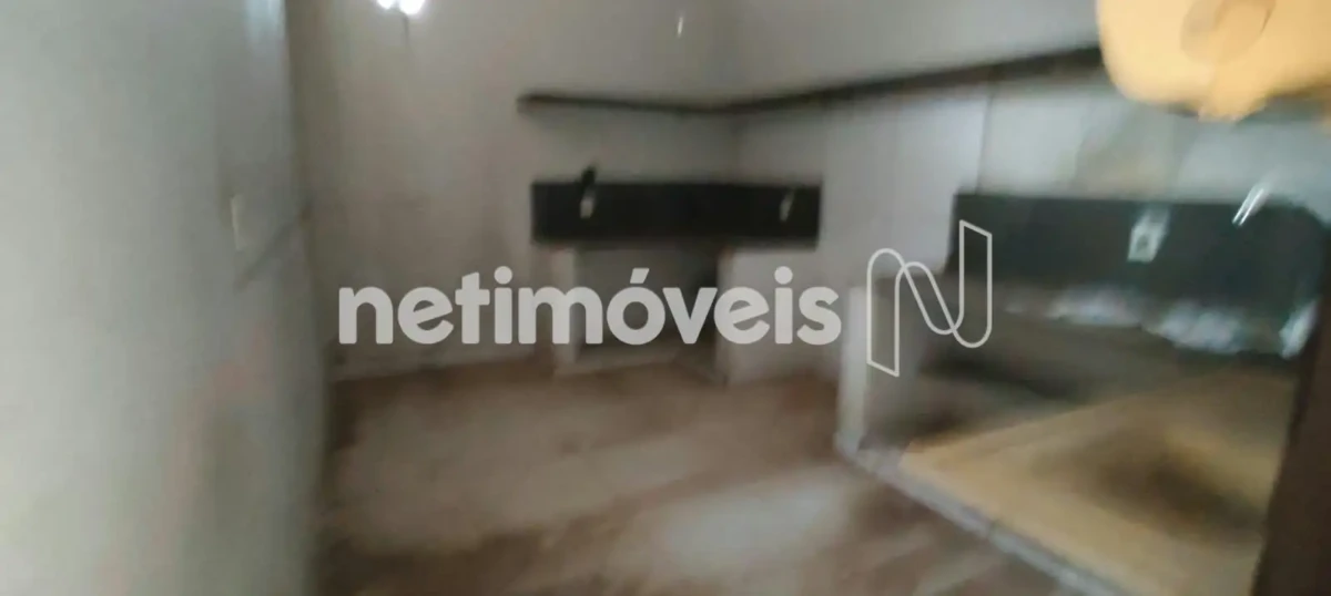 Casa para Venda no bairro Cândida Câmara