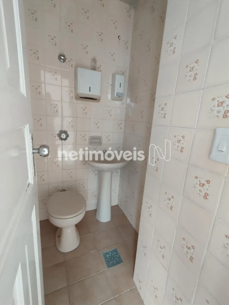 Sala para Venda de área principal de 21.08 m² no bairro Centro