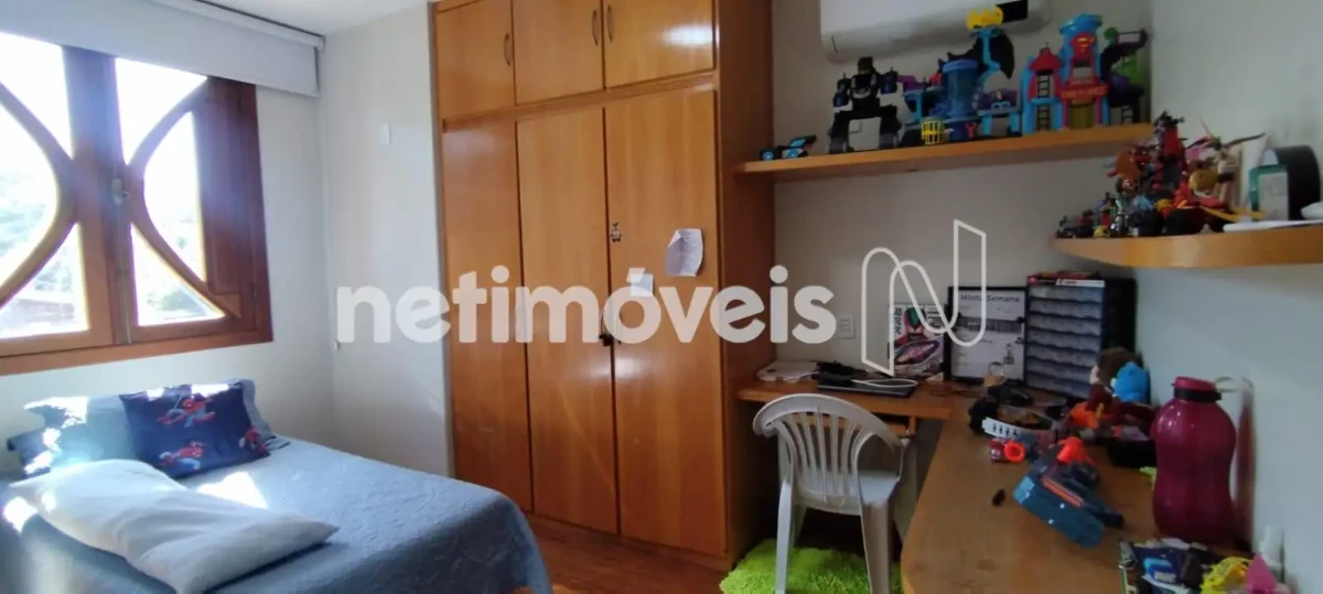 Casa para Venda com 4 quartos no bairro Morada do Sol