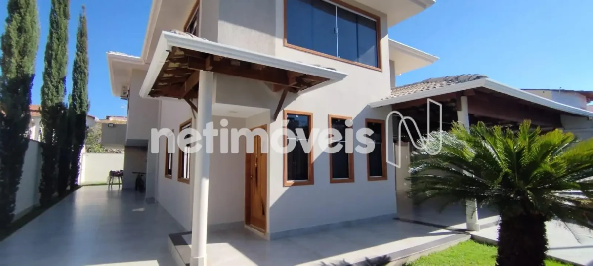 Casa para Venda com 4 quartos no bairro Morada do Sol