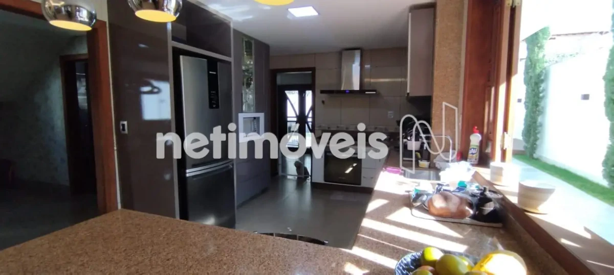 Casa para Venda com 4 quartos no bairro Morada do Sol