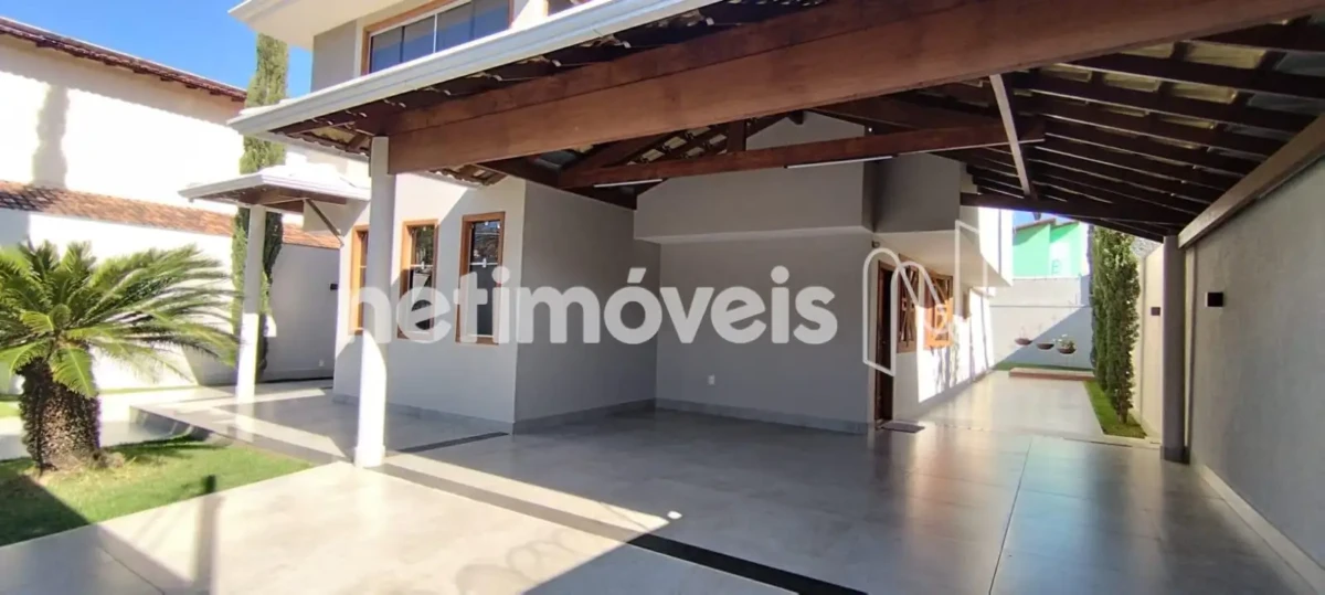 Casa para Venda com 4 quartos no bairro Morada do Sol