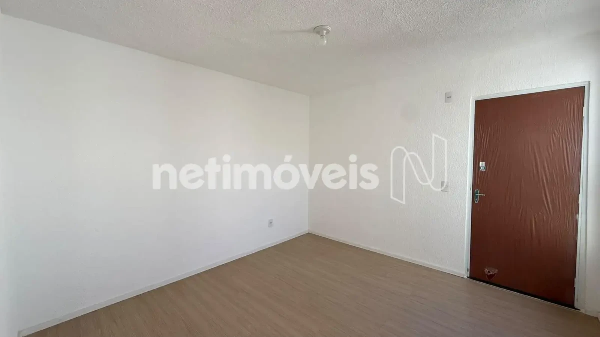 Apartamento para Venda com 2 quartos no bairro dos Mangues