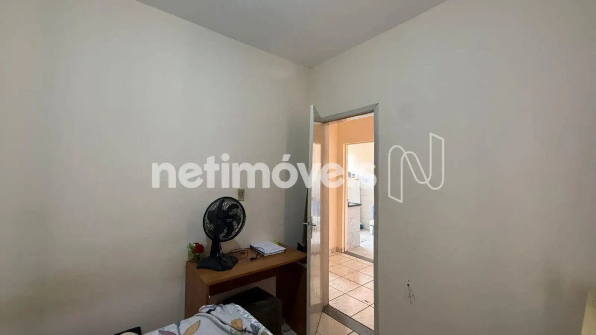 Apartamento para Venda com 2 quartos no bairro João Gordo