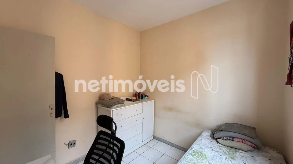 Apartamento para Venda com 2 quartos no bairro João Gordo