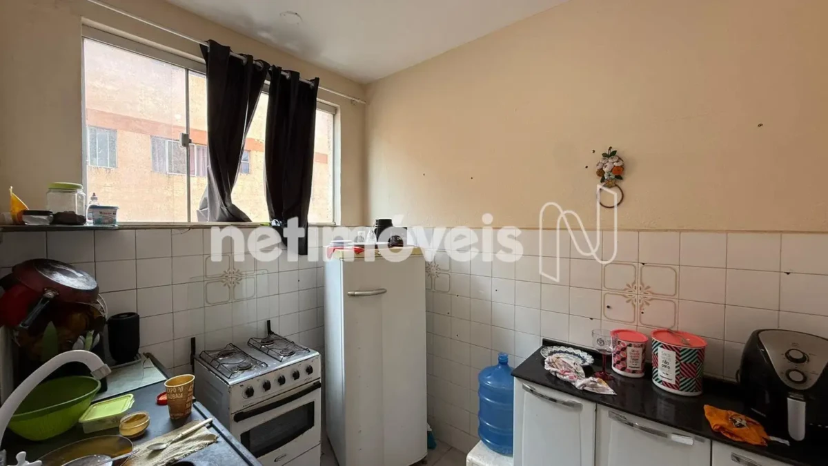 Apartamento para Venda com 2 quartos no bairro João Gordo