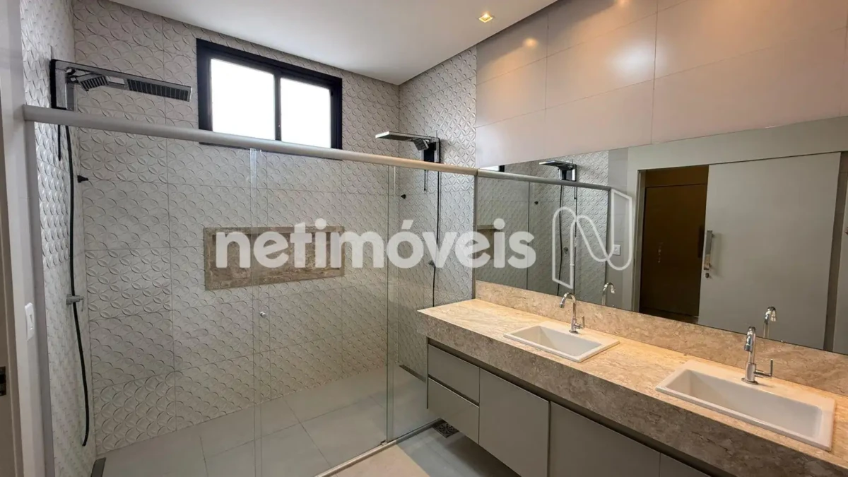Casa para Venda com 4 quartos no bairro Gran Royalle Pirâmide