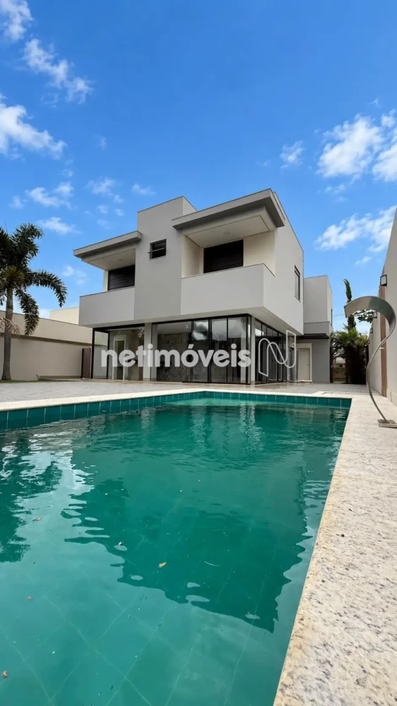 Casa para Venda com 4 quartos no bairro Gran Royalle Pirâmide