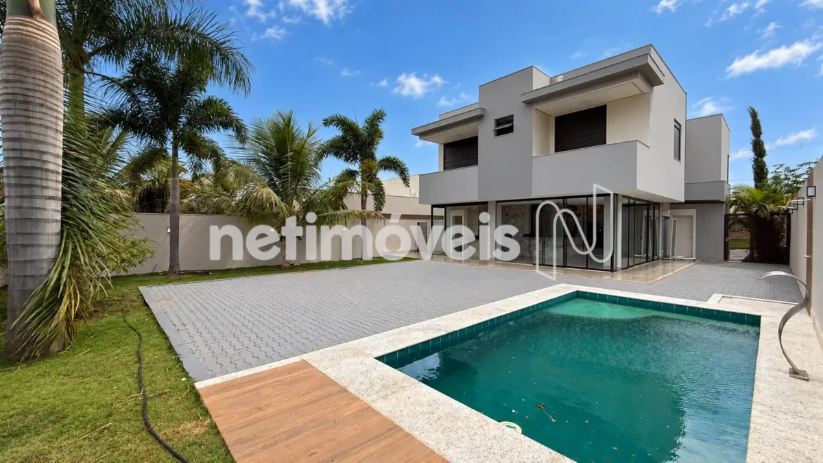 Casa para Venda com 4 quartos no bairro Gran Royalle Pirâmide