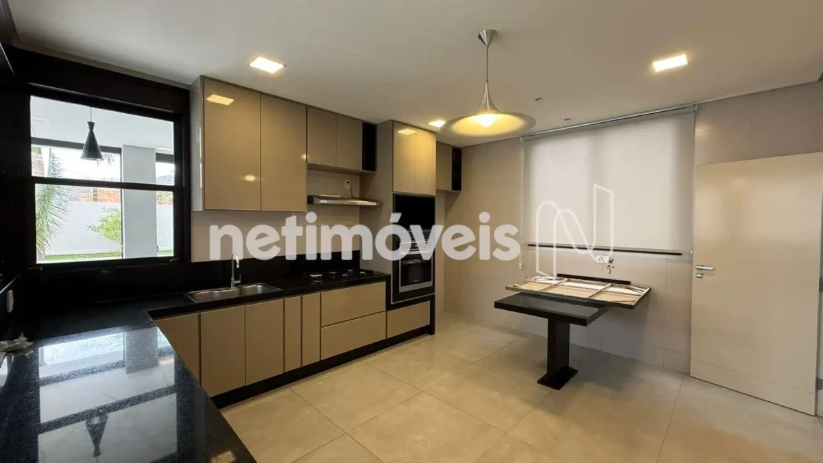 Casa para Venda com 4 quartos no bairro Gran Royalle Pirâmide