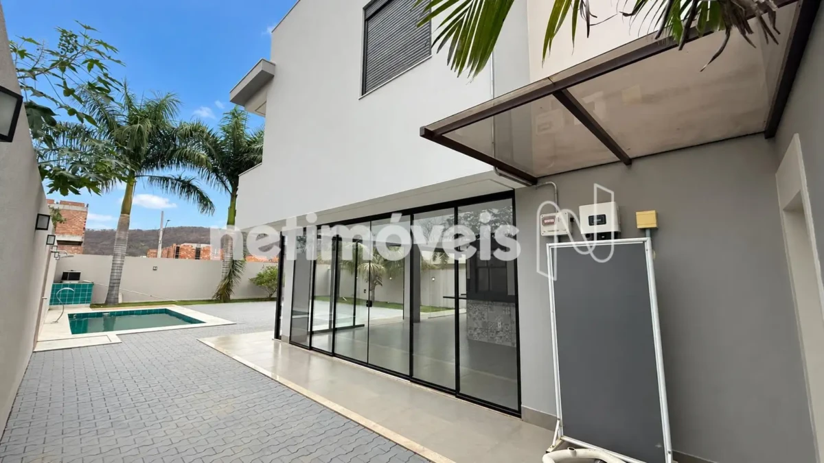 Casa para Venda com 4 quartos no bairro Gran Royalle Pirâmide