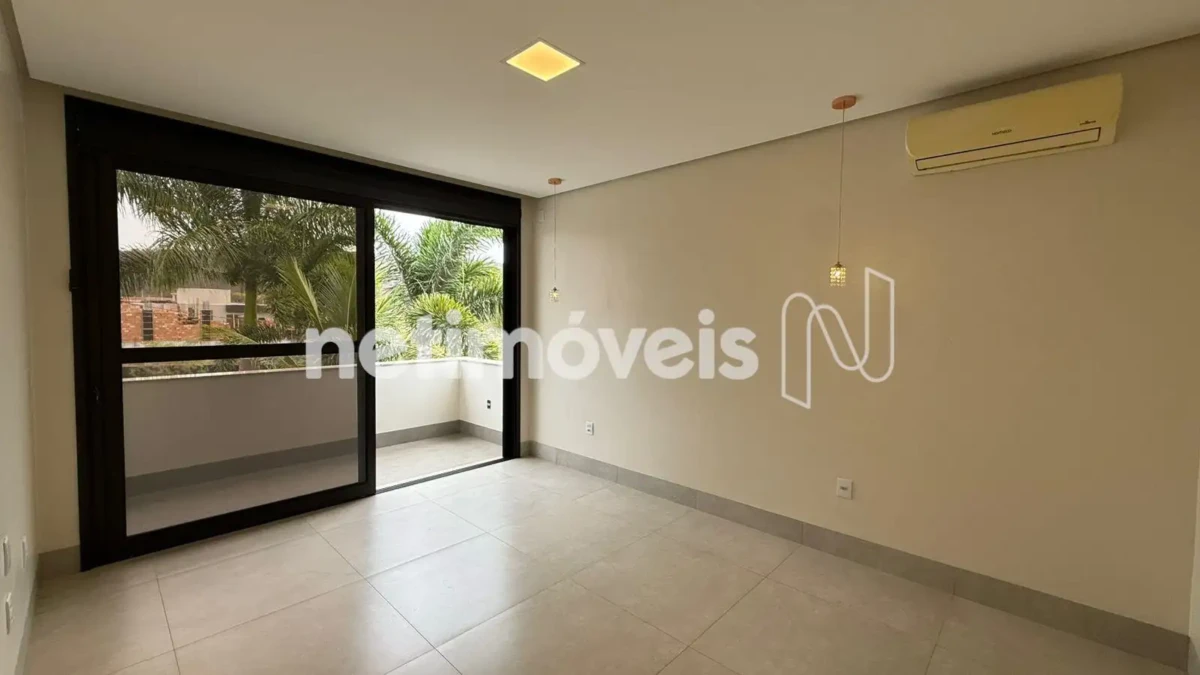 Casa para Venda com 4 quartos no bairro Gran Royalle Pirâmide