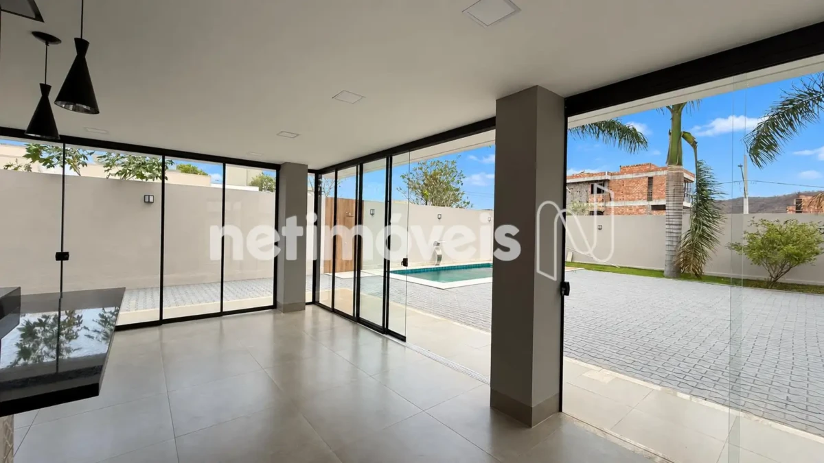 Casa para Venda com 4 quartos no bairro Gran Royalle Pirâmide