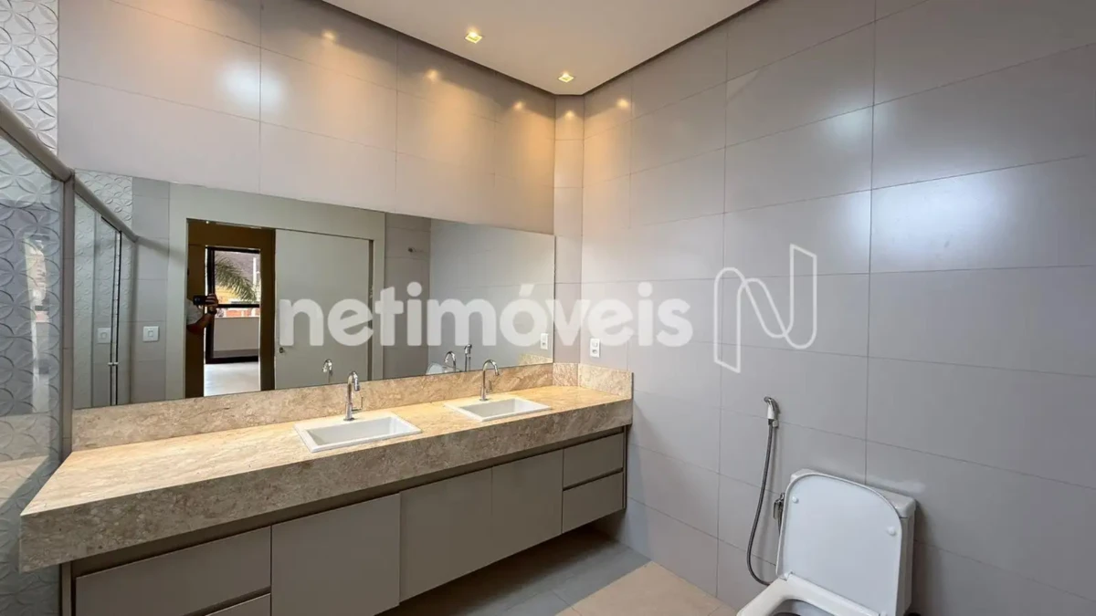 Casa para Venda com 4 quartos no bairro Gran Royalle Pirâmide