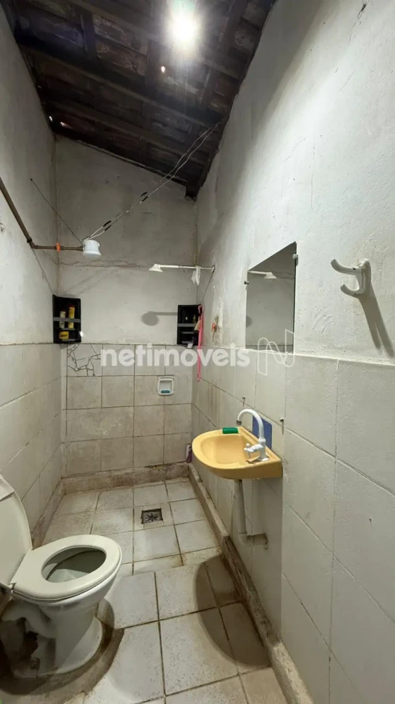 Casa para Venda com 8 quartos no bairro Vila Guilhermina