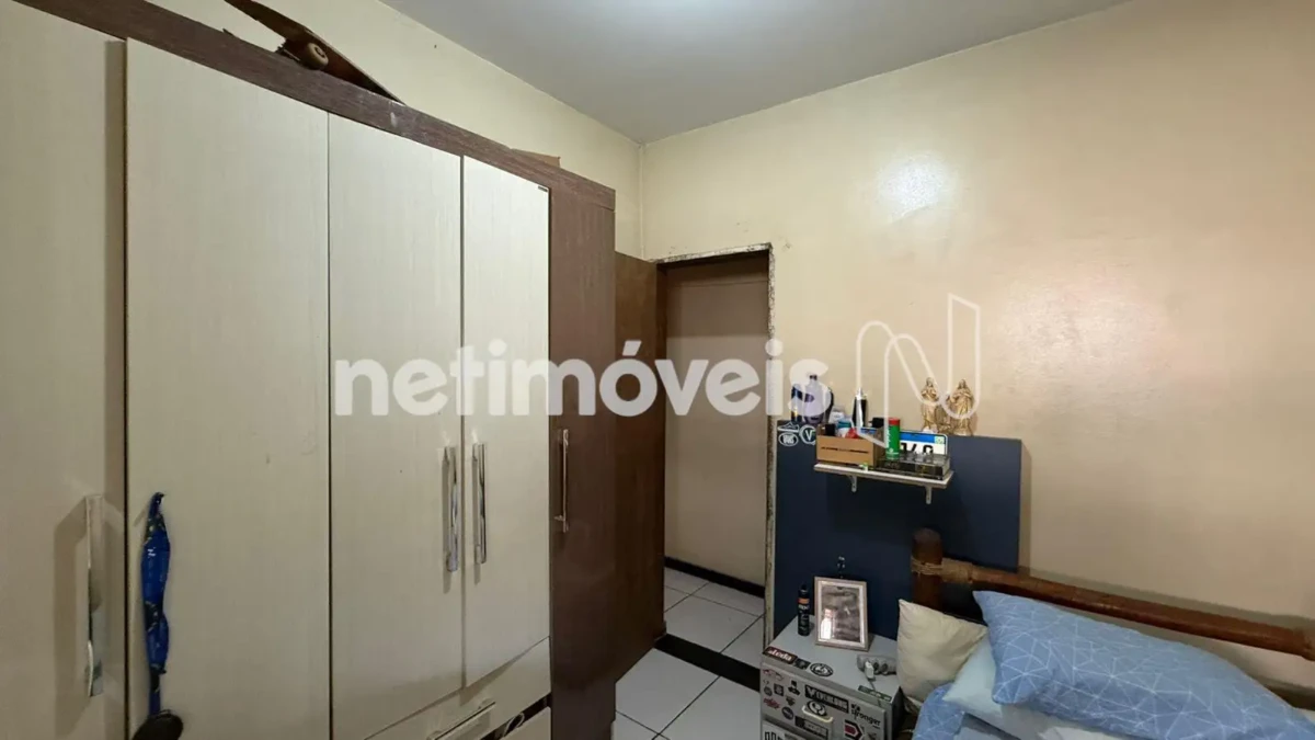 Casa para Venda com 8 quartos no bairro Vila Guilhermina