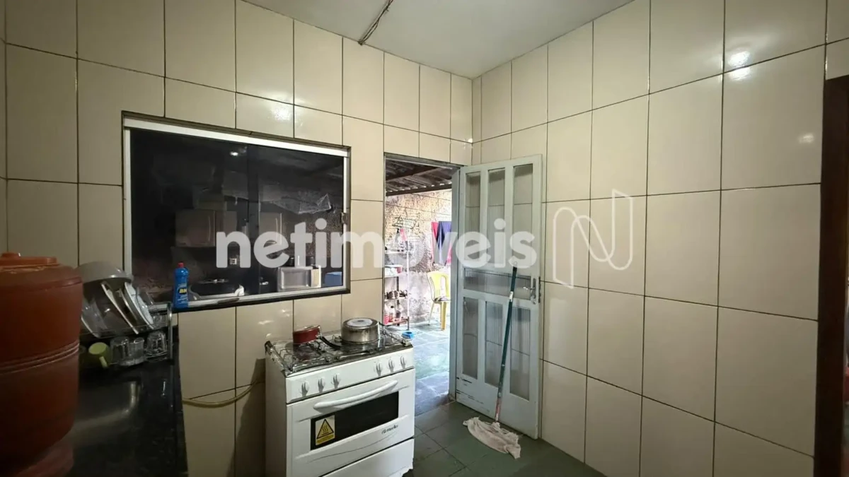 Casa para Venda com 3 quartos no bairro Delfino Magalhães