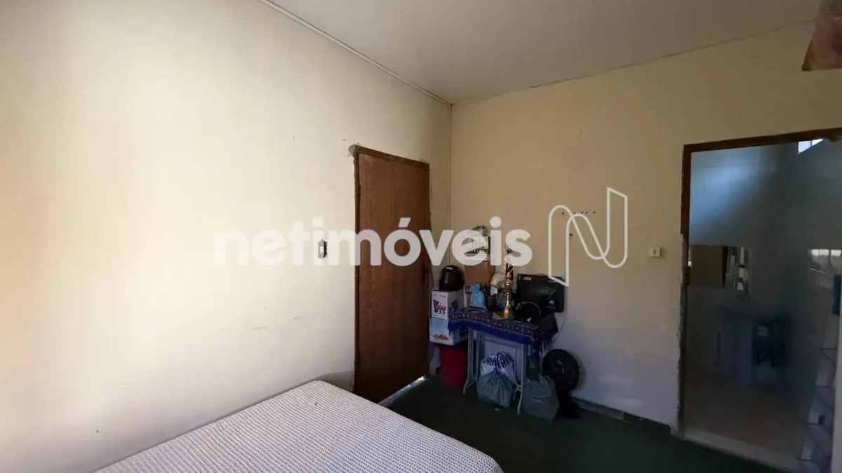 Casa para Venda com 3 quartos no bairro Delfino Magalhães