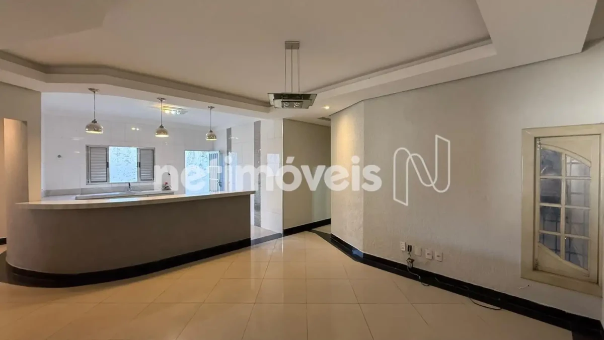 Casa para Venda com 3 quartos no bairro Esplanada