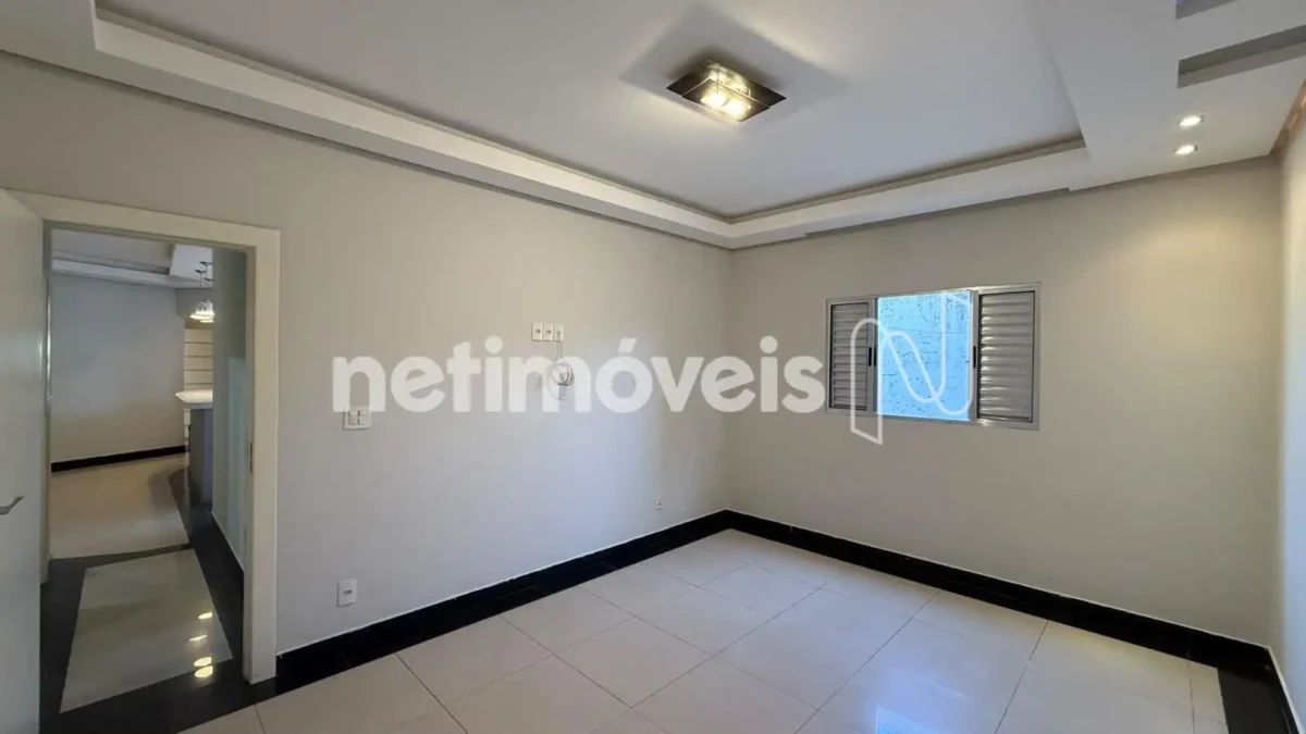 Casa para Venda com 3 quartos no bairro Esplanada