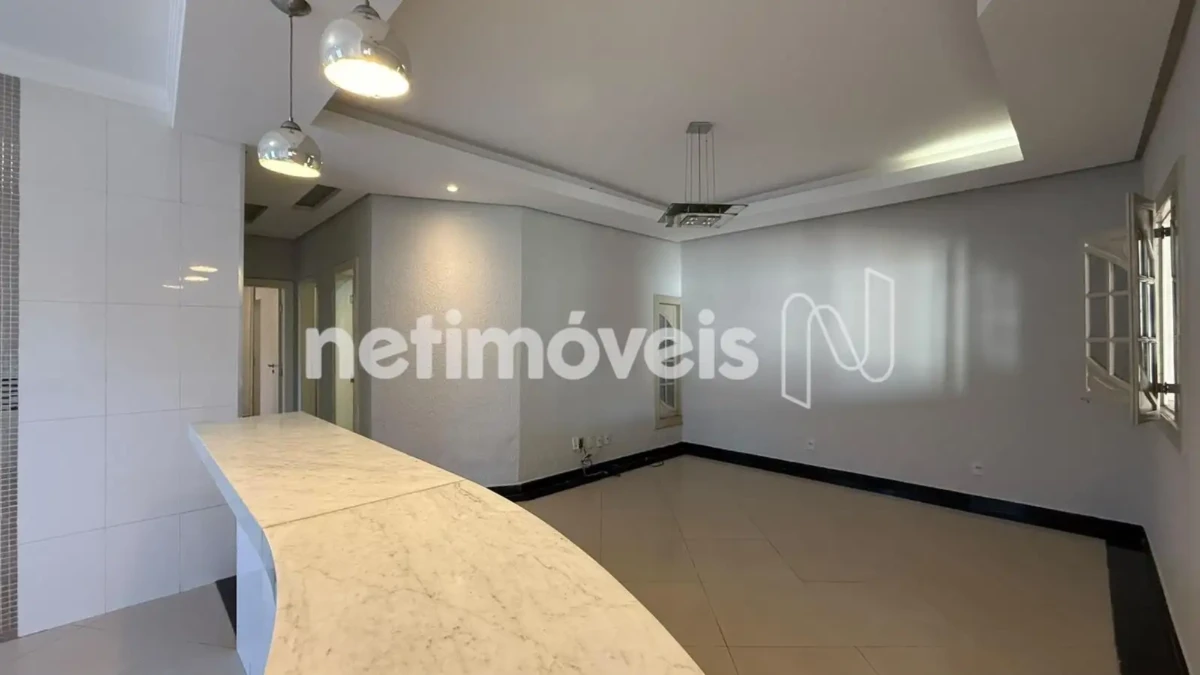 Casa para Venda com 3 quartos no bairro Esplanada