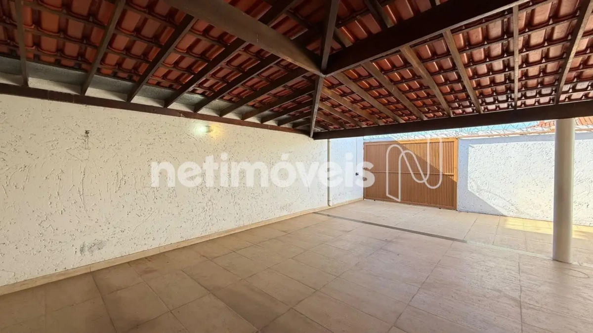 Casa para Venda com 3 quartos no bairro Esplanada