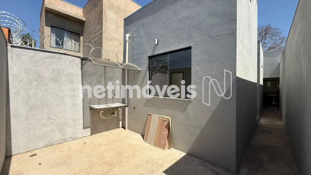 Casa para Venda com 2 quartos no bairro Mirante do Sol