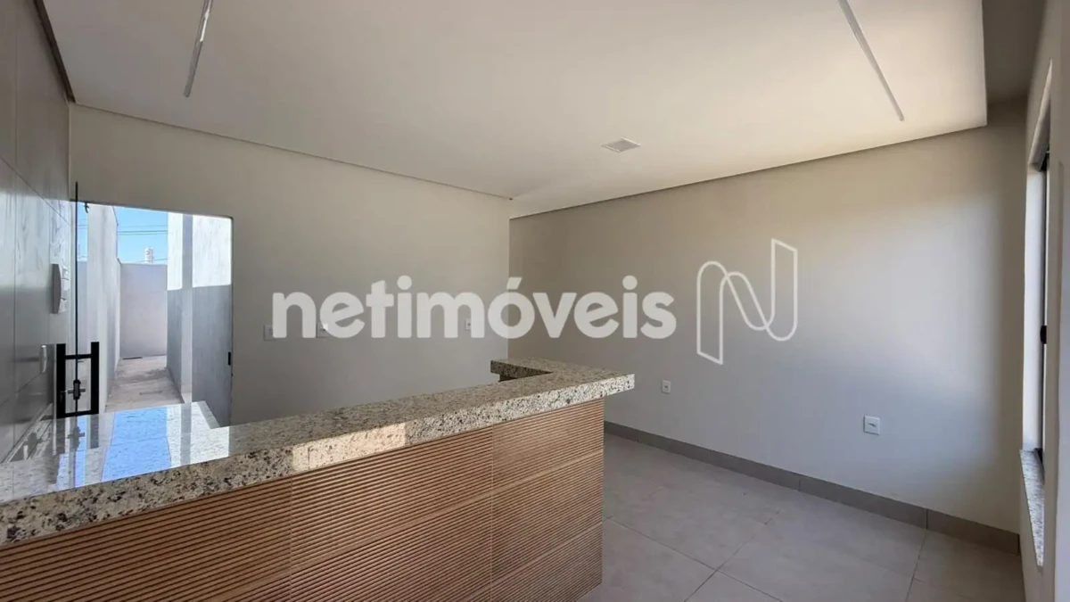 Casa para Venda com 2 quartos no bairro Mirante do Sol