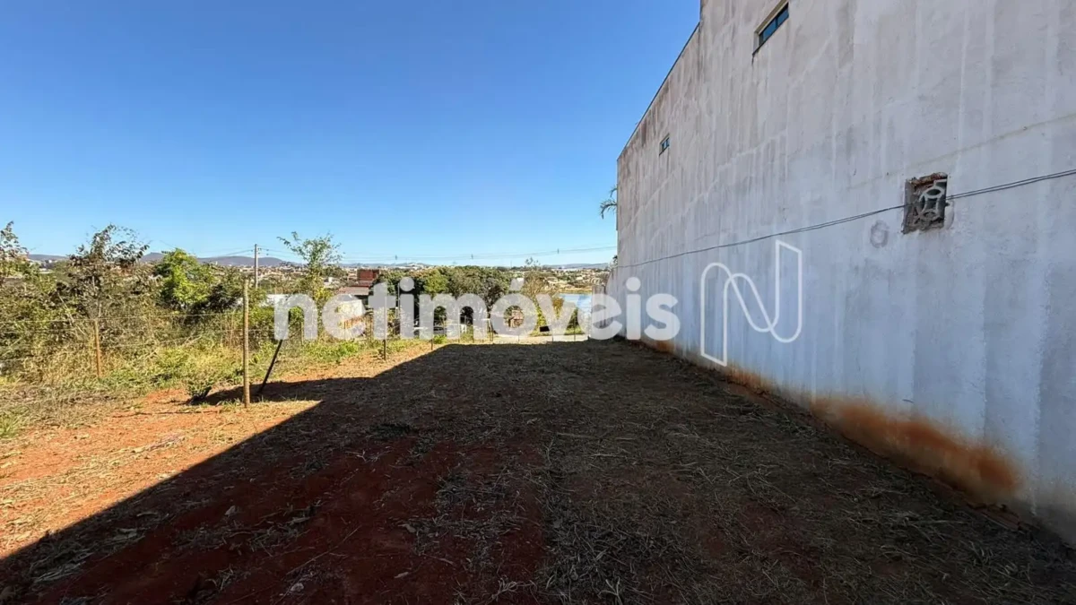 Lote para Venda com área de 232.5 m² no bairro Guarujá