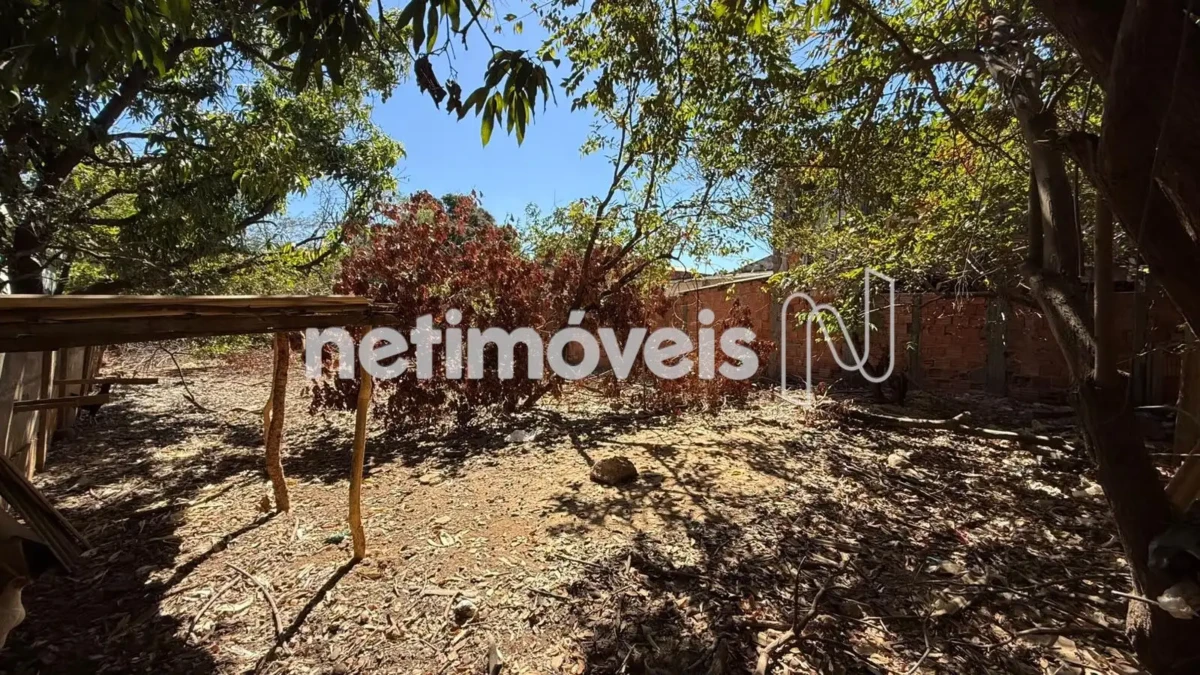 Lote para Venda com área de 422 m² no bairro Vera Cruz