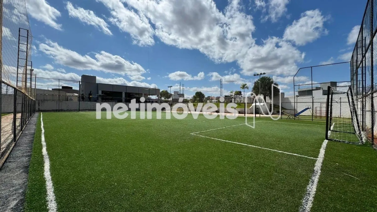 Lote para Venda com área de 200 m² no bairro Vila Segura