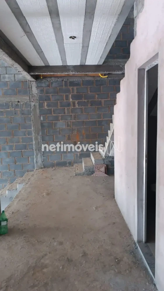 Galpão para Venda com área de 362 m² no bairro Chácara Recanto dos Araçás
