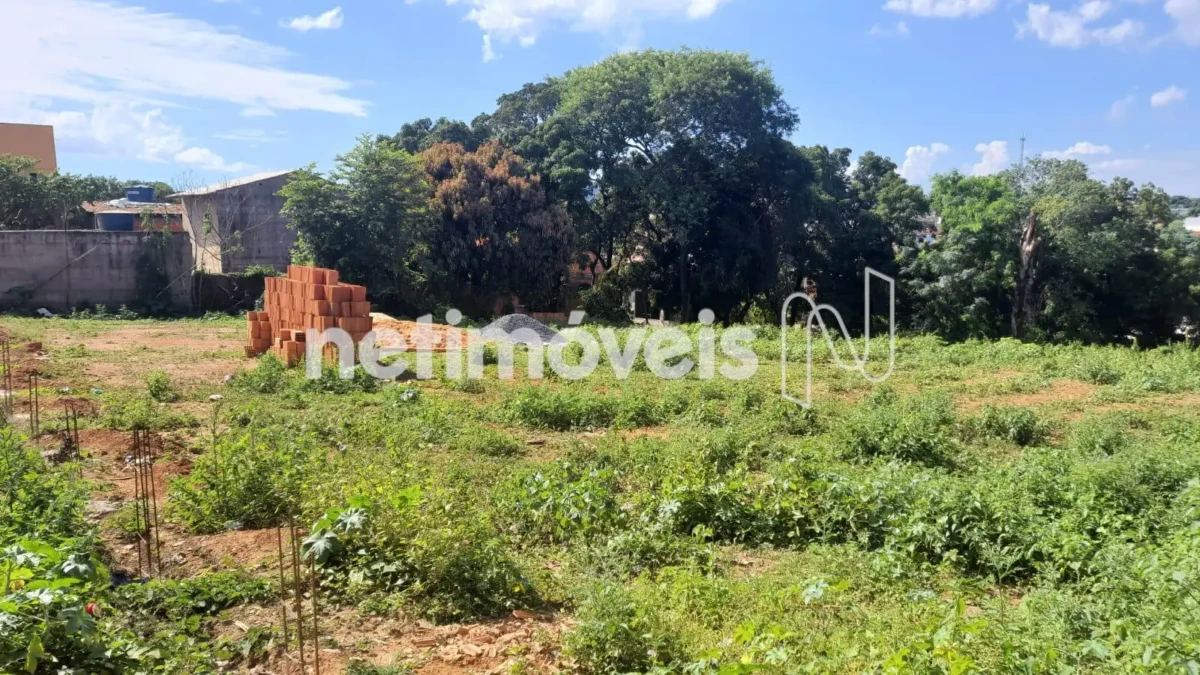 Lote para Venda com área de 1764 m² no bairro São Judas Tadeu I