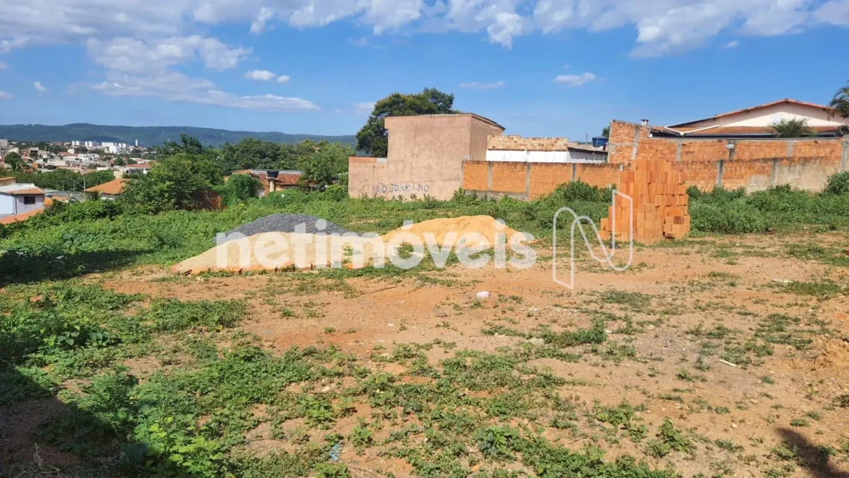 Lote para Venda com área de 1764 m² no bairro São Judas Tadeu I