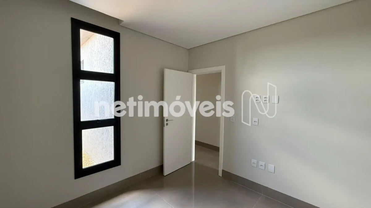 Casa para Venda no bairro Vila Segura