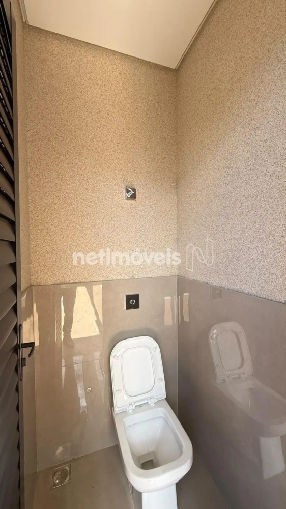 Casa para Venda no bairro Vila Segura