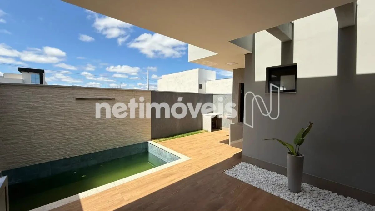 Casa para Venda no bairro Vila Segura