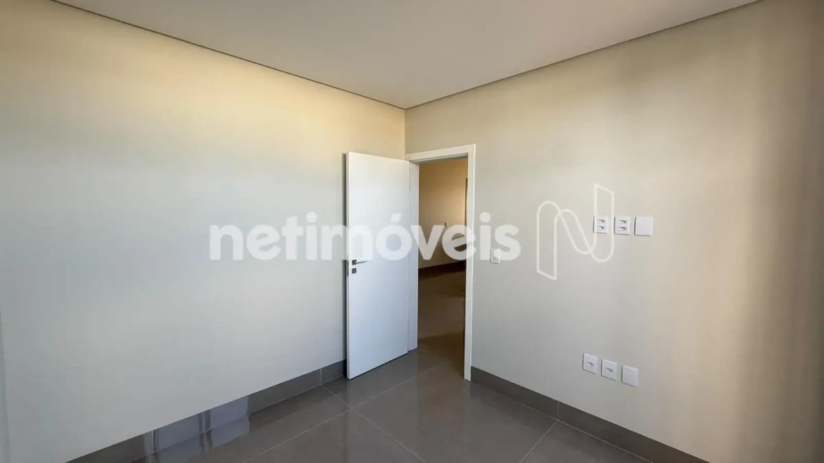 Casa para Venda no bairro Vila Segura