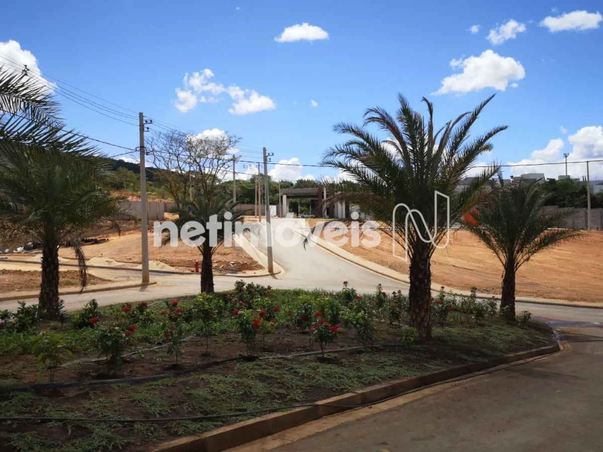 Lote para Venda com área de 280.66 m² no bairro Ibituruna